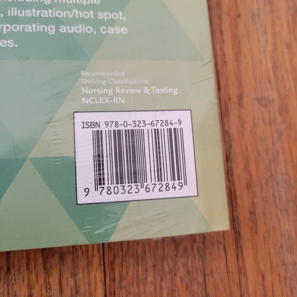 Saunders 8th Ed NCLEX RN Q&A Review Silvestri Paperback Textbook New College